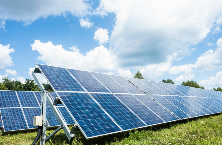 ¿Cómo se fabrican las placas solares fotovoltaicas?